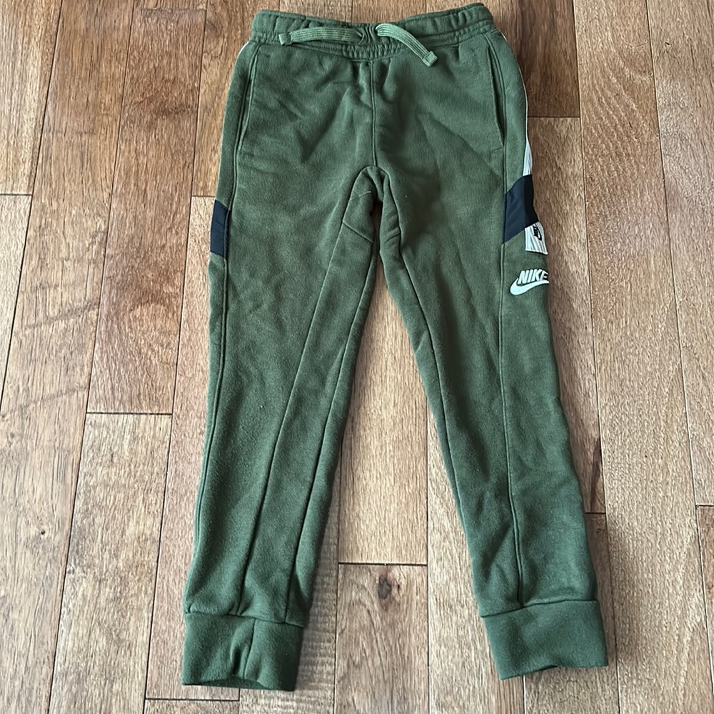 Boys Nike sweatpants